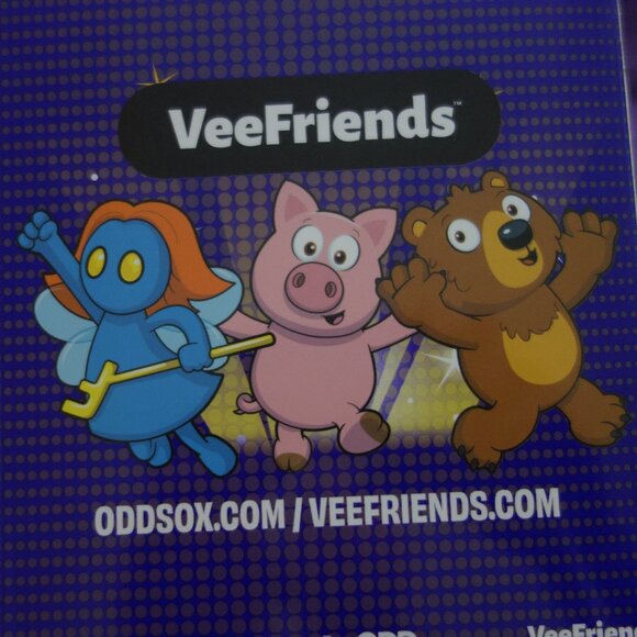 VeeFriends KIDS 3 PACK CREW SOCKS VDPTWE07035K013X 3D SOCK INCLUDED! New in Box! - Picture 8 of 13